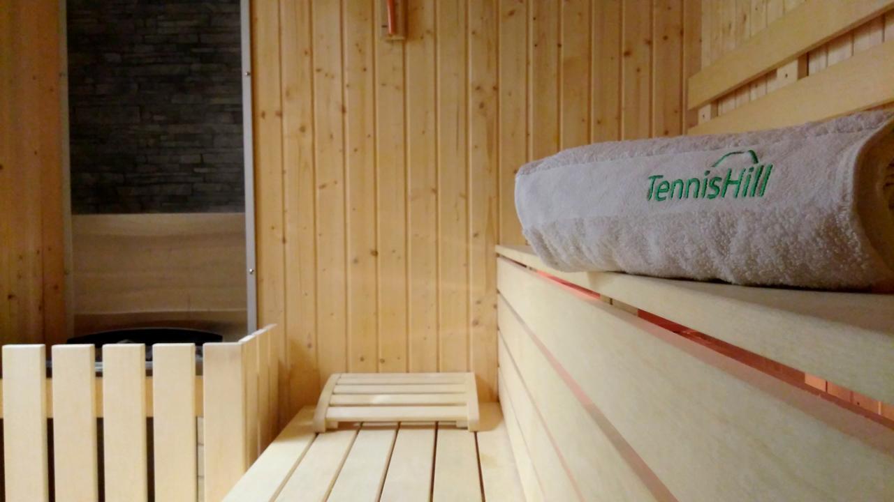 Tennishill Havířov Eksteriør billede